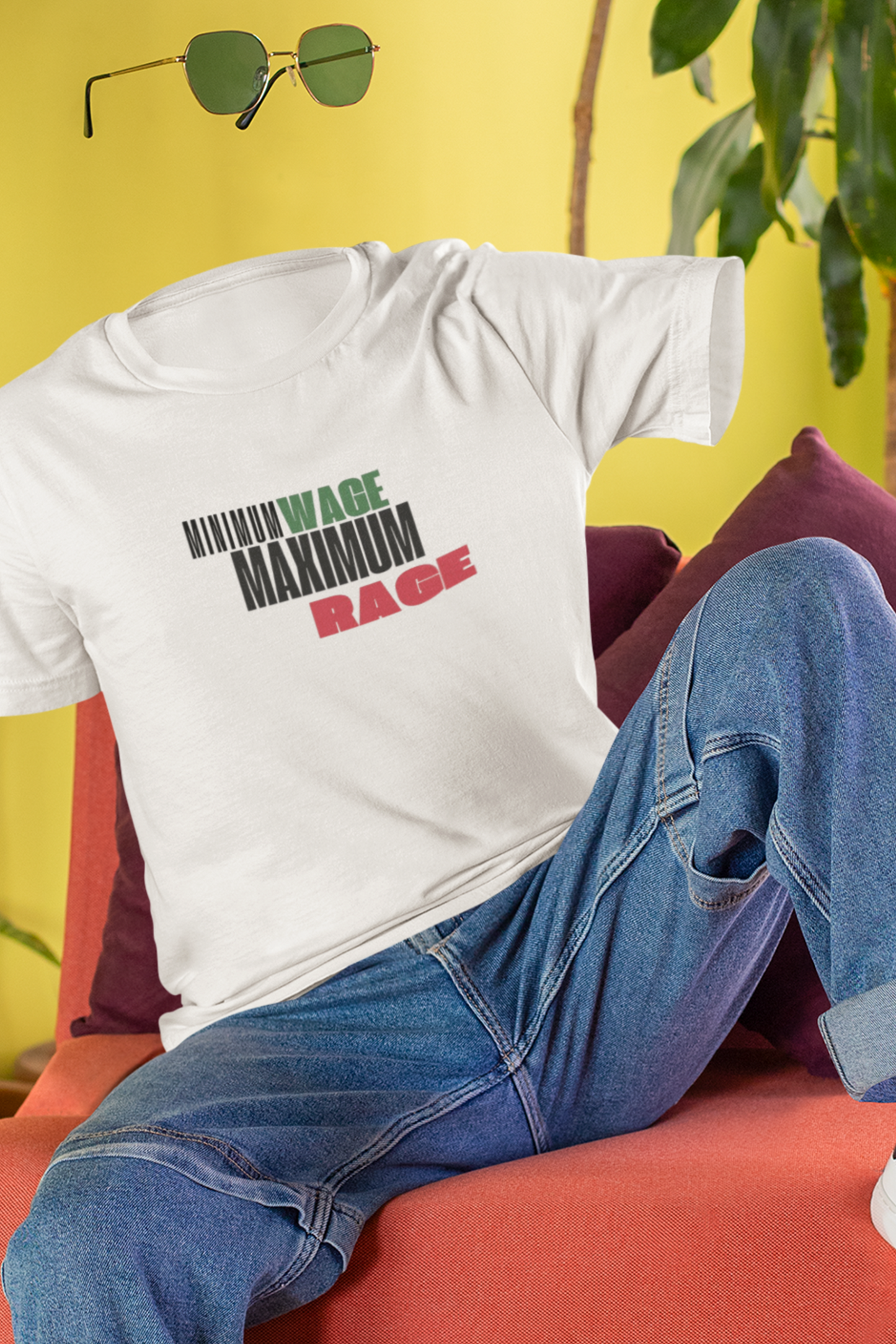 MIN WAGE MAX RAGE| WHITE | MEN | Bio Wash Tshirt